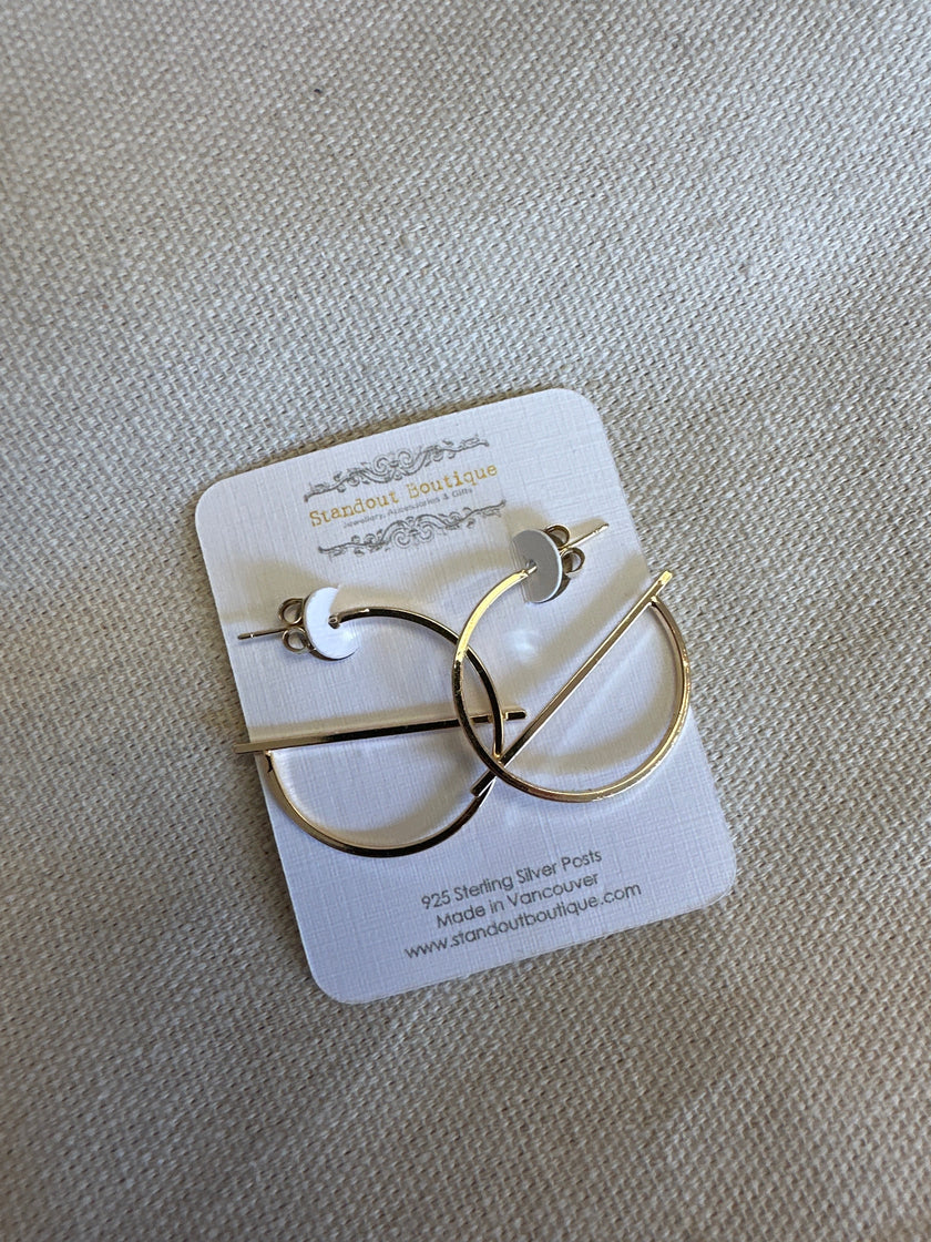 Standout Boutique Gold G Hoops