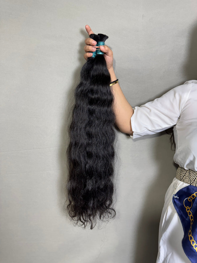 Cheveux en vrac, bouclés, de qualité supérieure, originaires d'Inde.