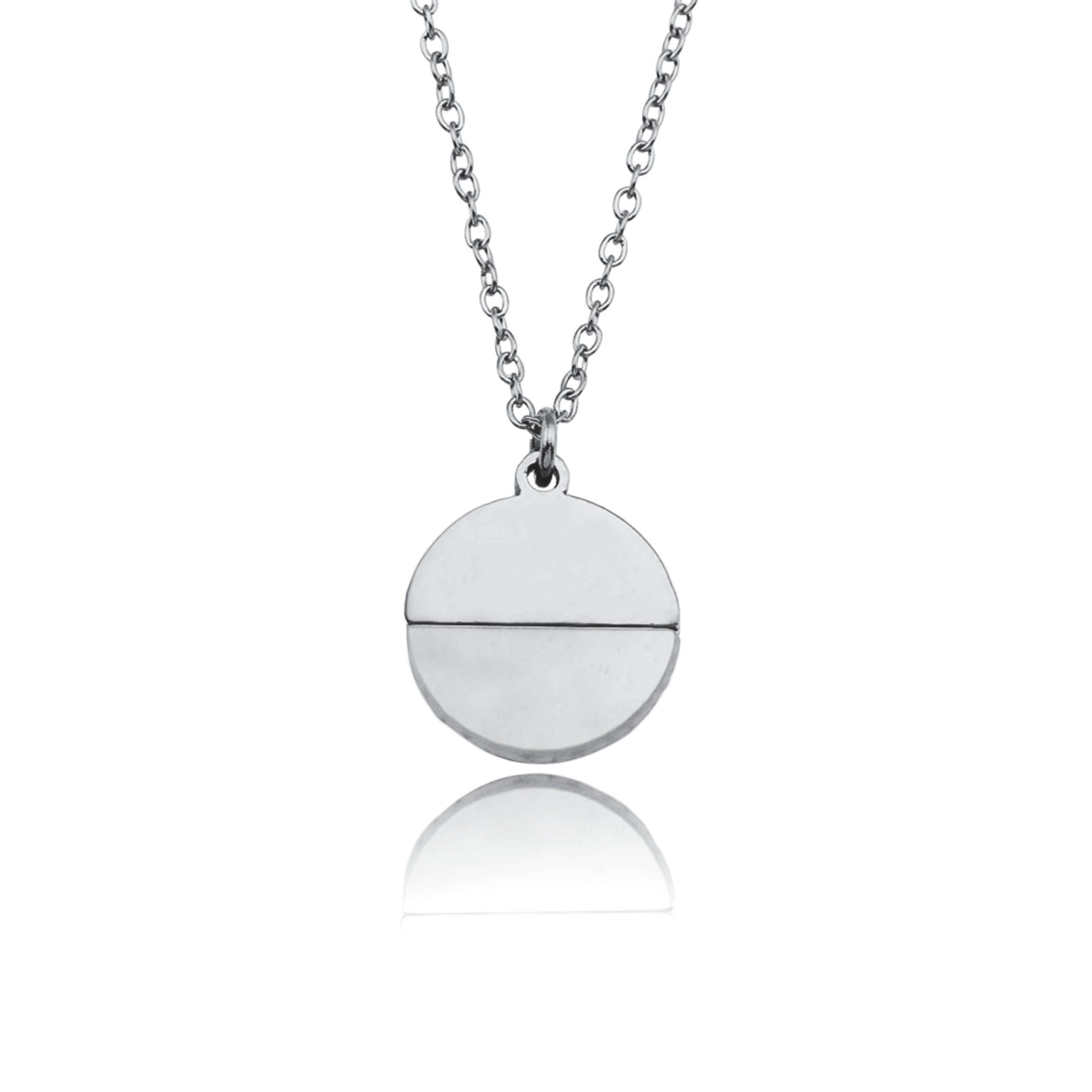 EMERSYN Argent (Or Blanc) : Collier avec pendentif rond minimaliste en métal et coquille.