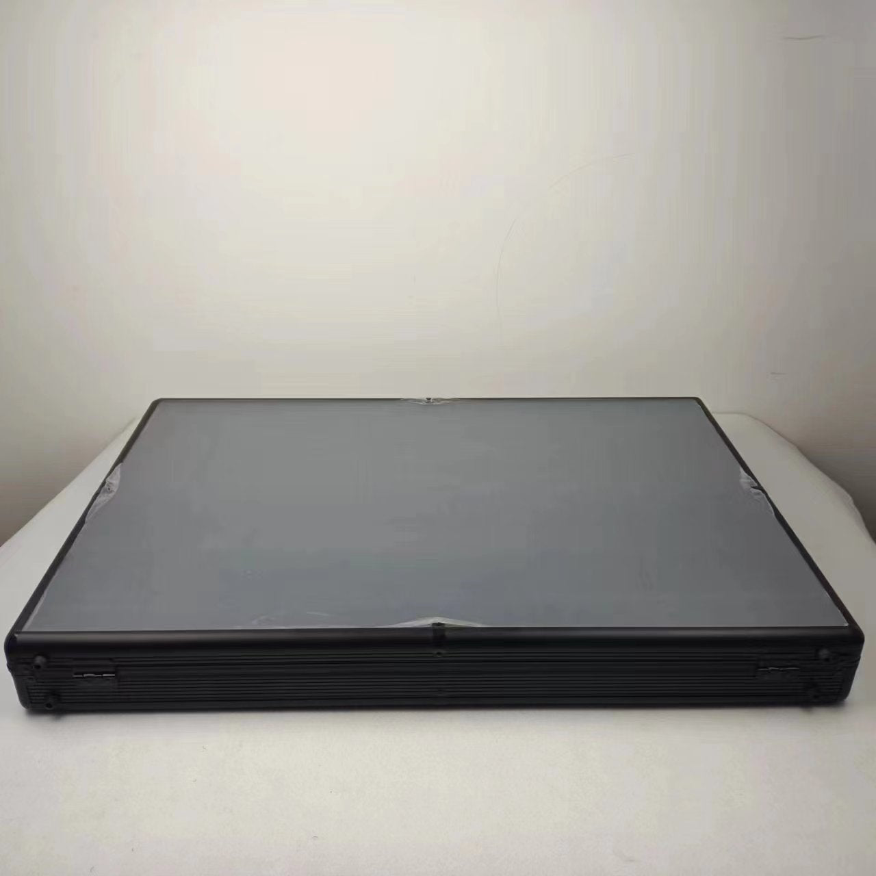 EVORETRO Lockable Aluminum Showcase Display Case 36x24x1.65