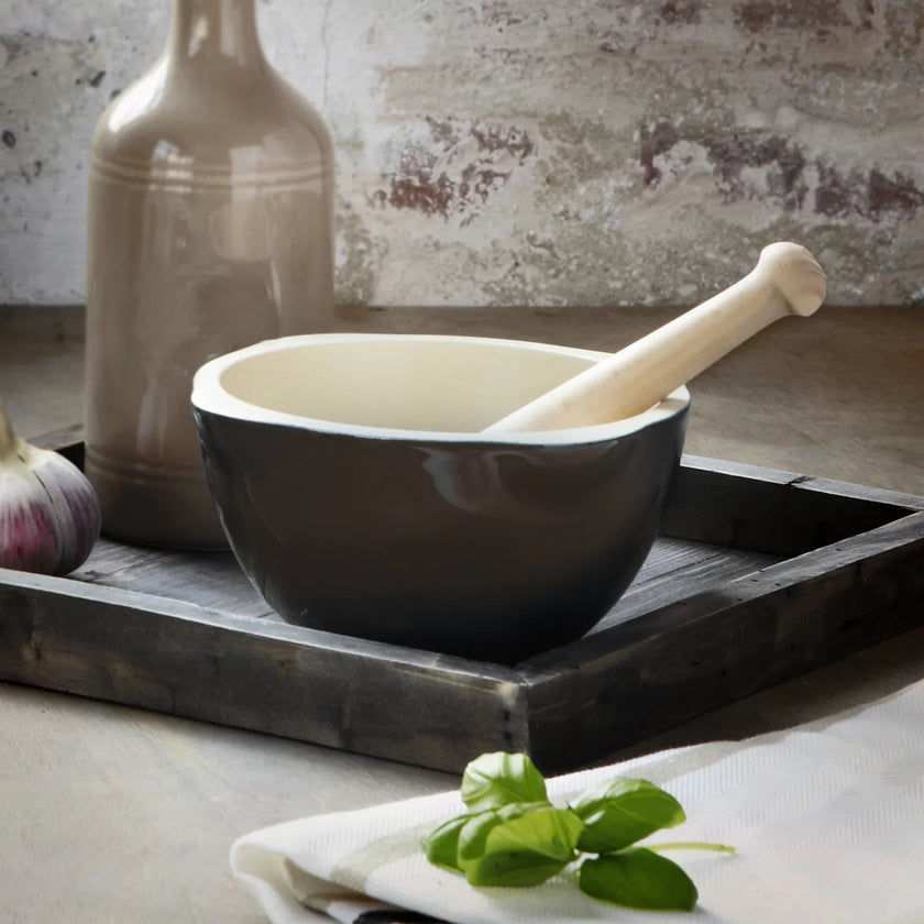 Emile Henry - Mortar & Pestle 14cm/5.5