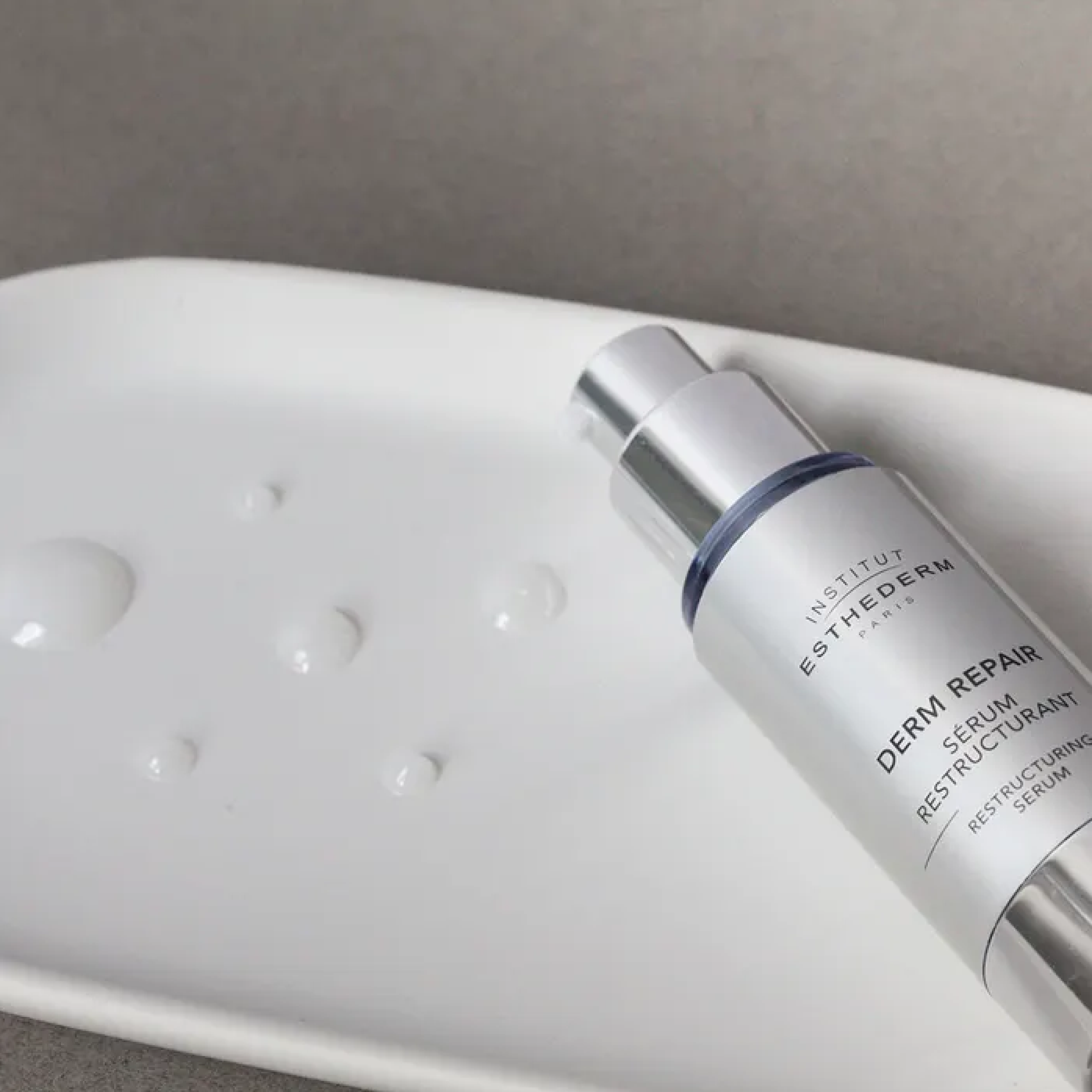 Esthederm Derm Repair Restructuring Serum