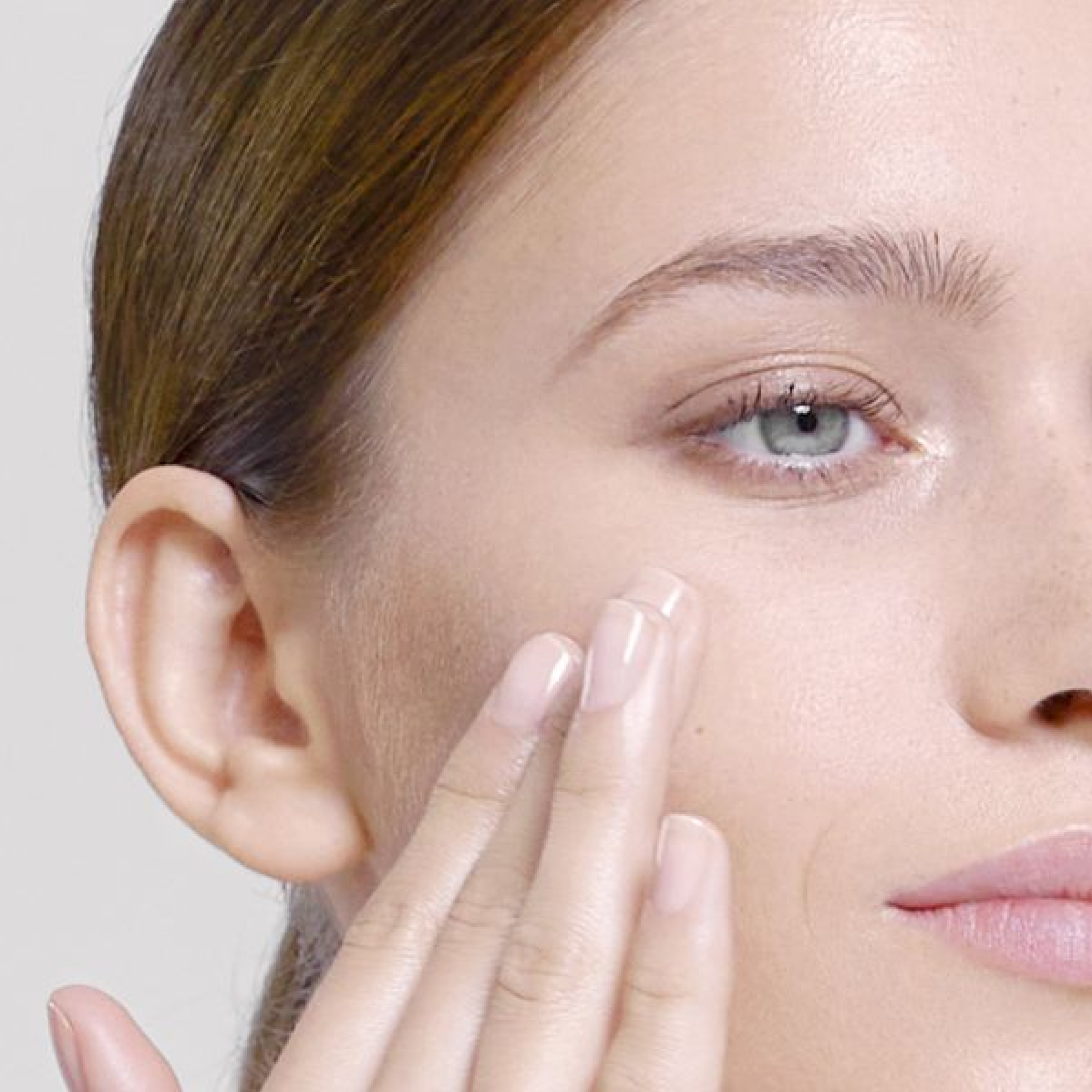 Esthederm Intensive Hyaluronic Eye Contour Serum