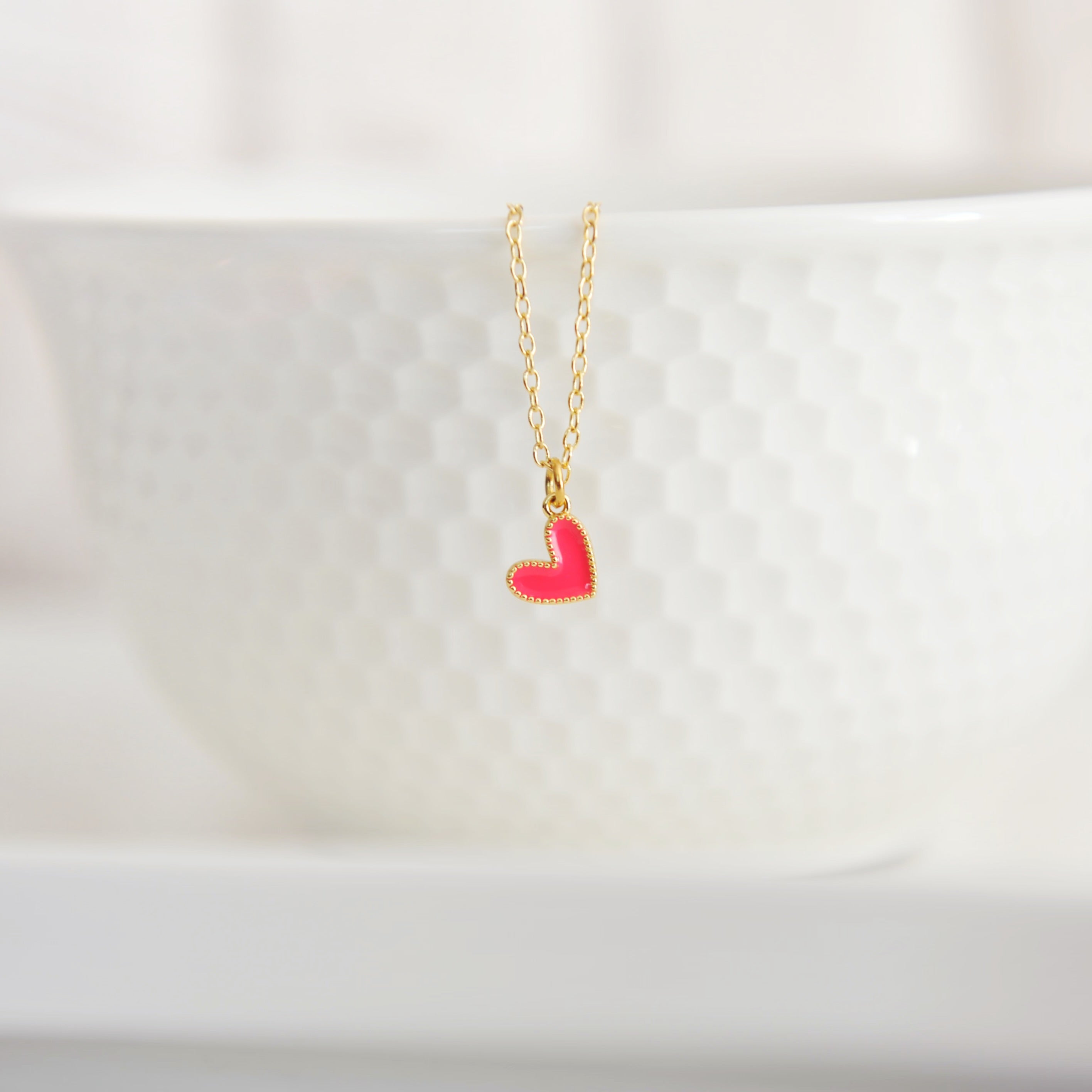 Amari Vibrant Heart Necklace