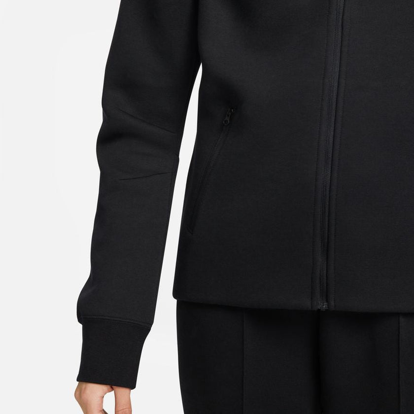 W Nike Sportswear Tech Fleece Windrunner FB8338-010