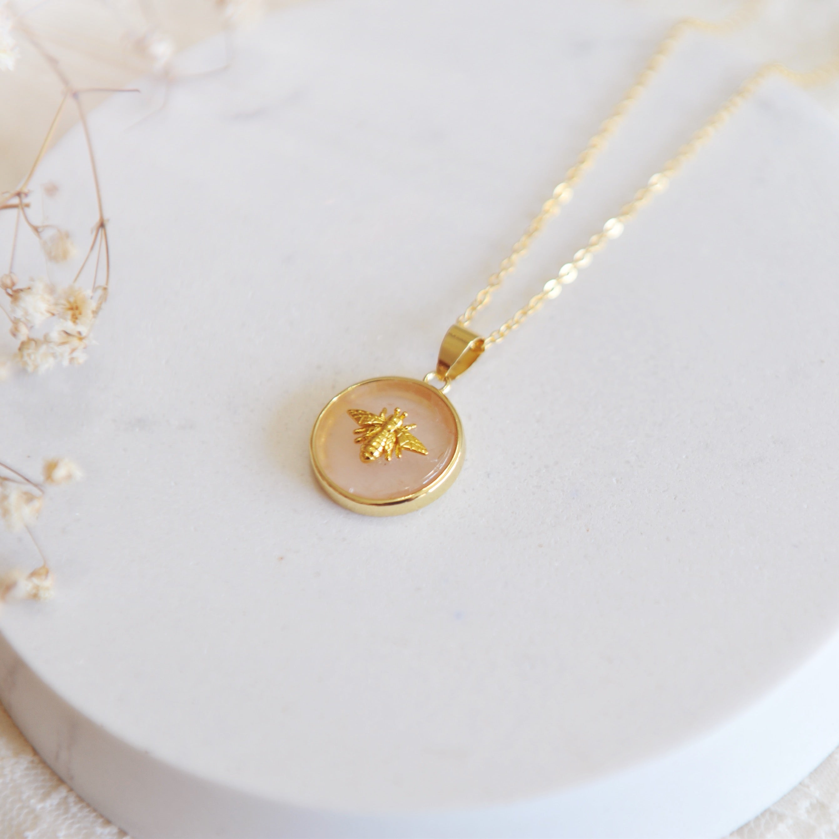 Lola Bee Necklace