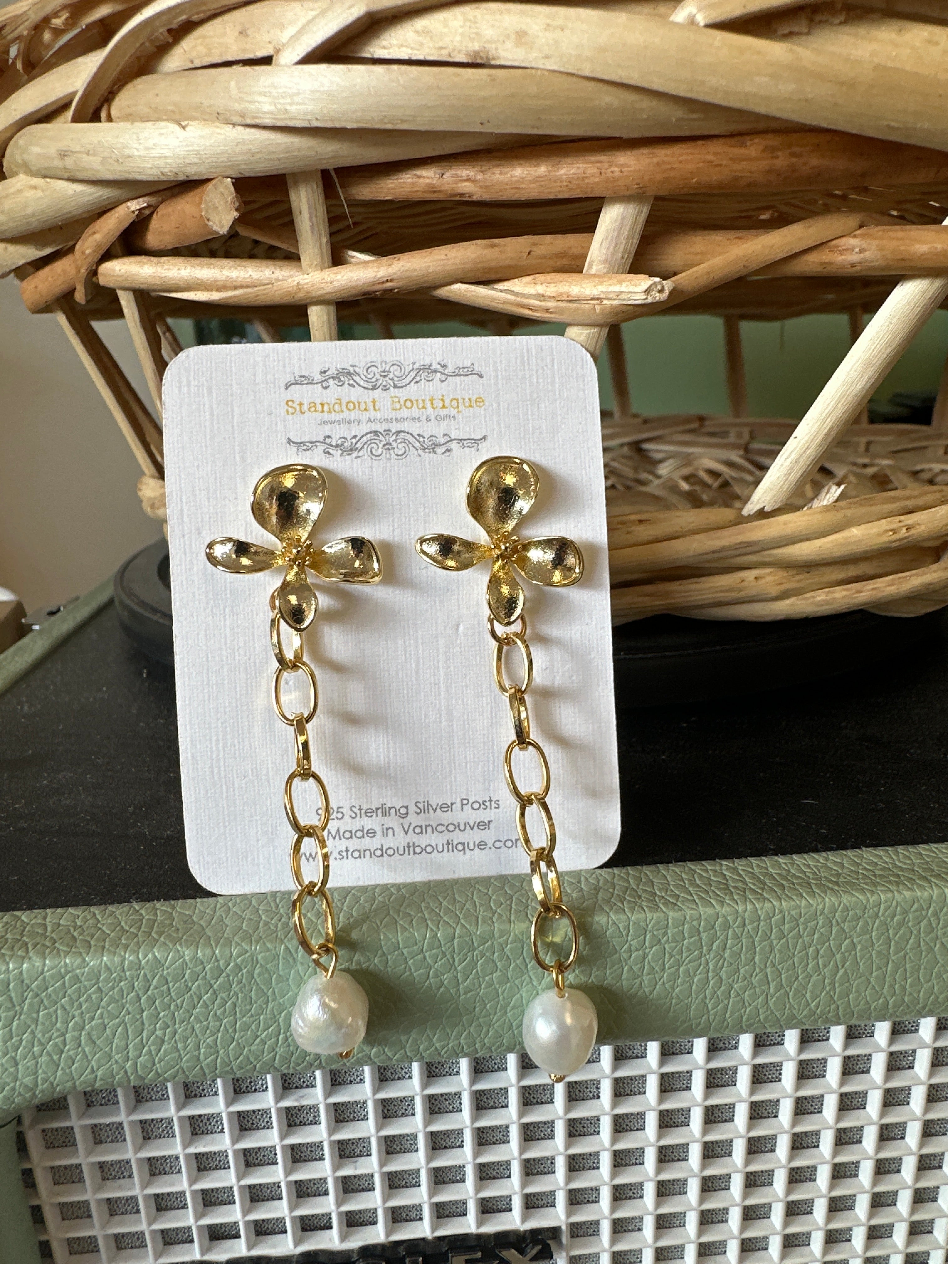 Standout Boutique Leilani Earrings