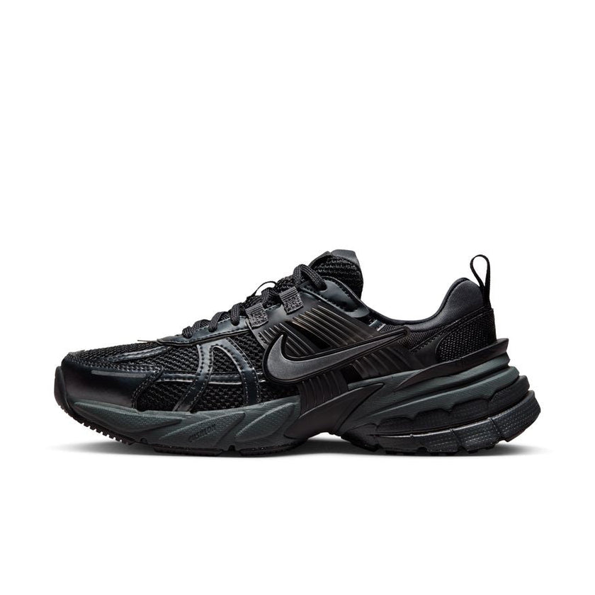 W NIKE V2K RUN FD0736-001