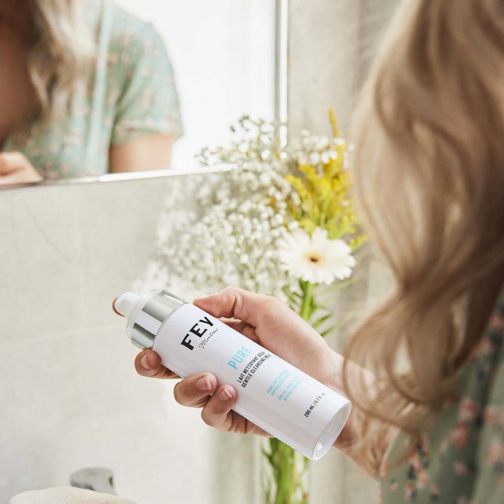 Lait nettoyant doux PURE