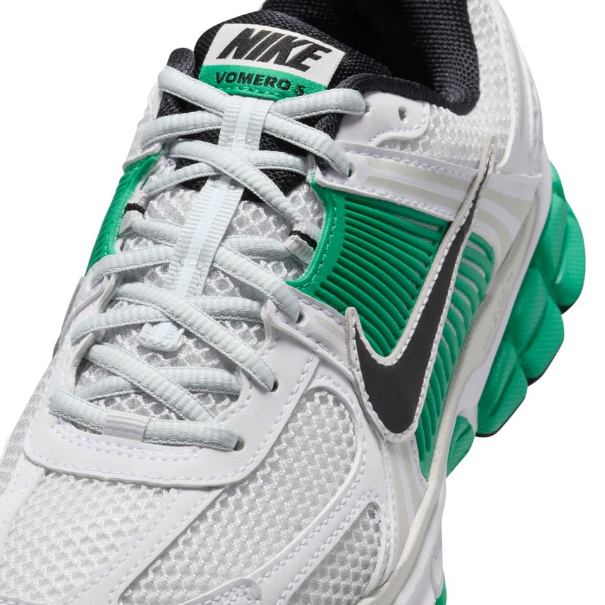 W Nike Zoom Vomero 5 FJ2028-102