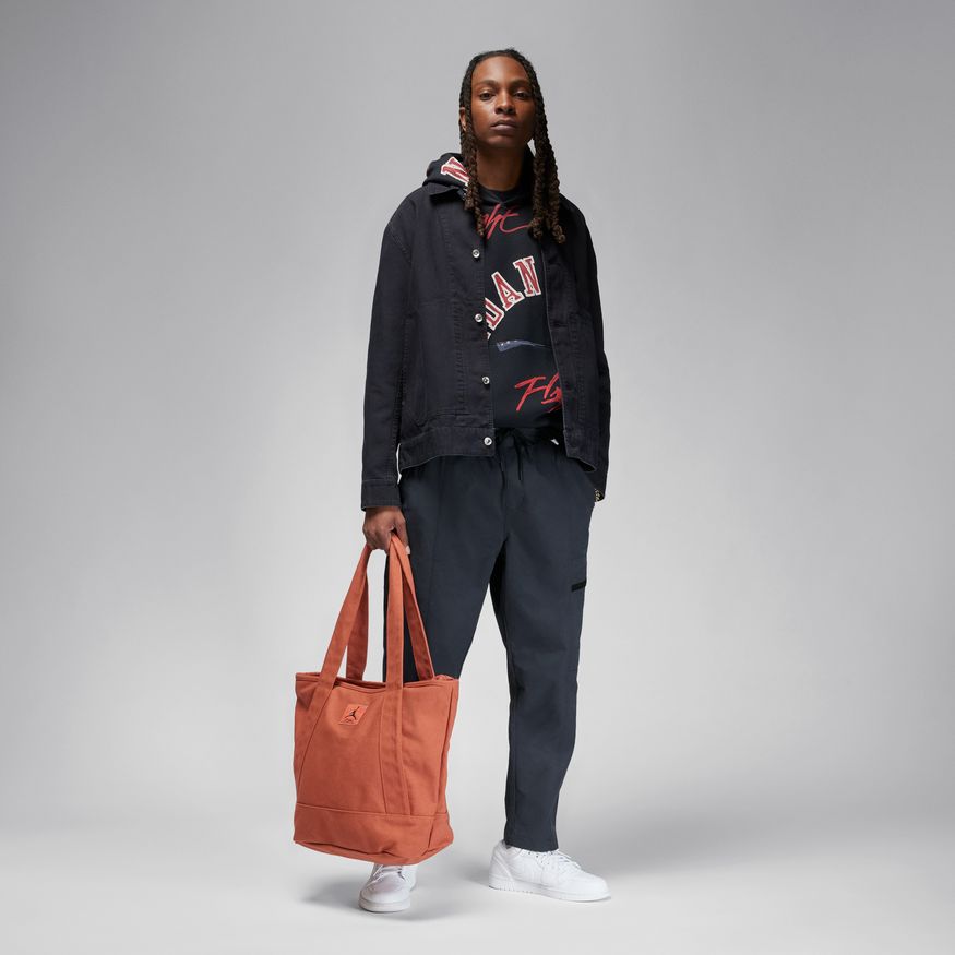 M Jordan Essentials FN4539-010