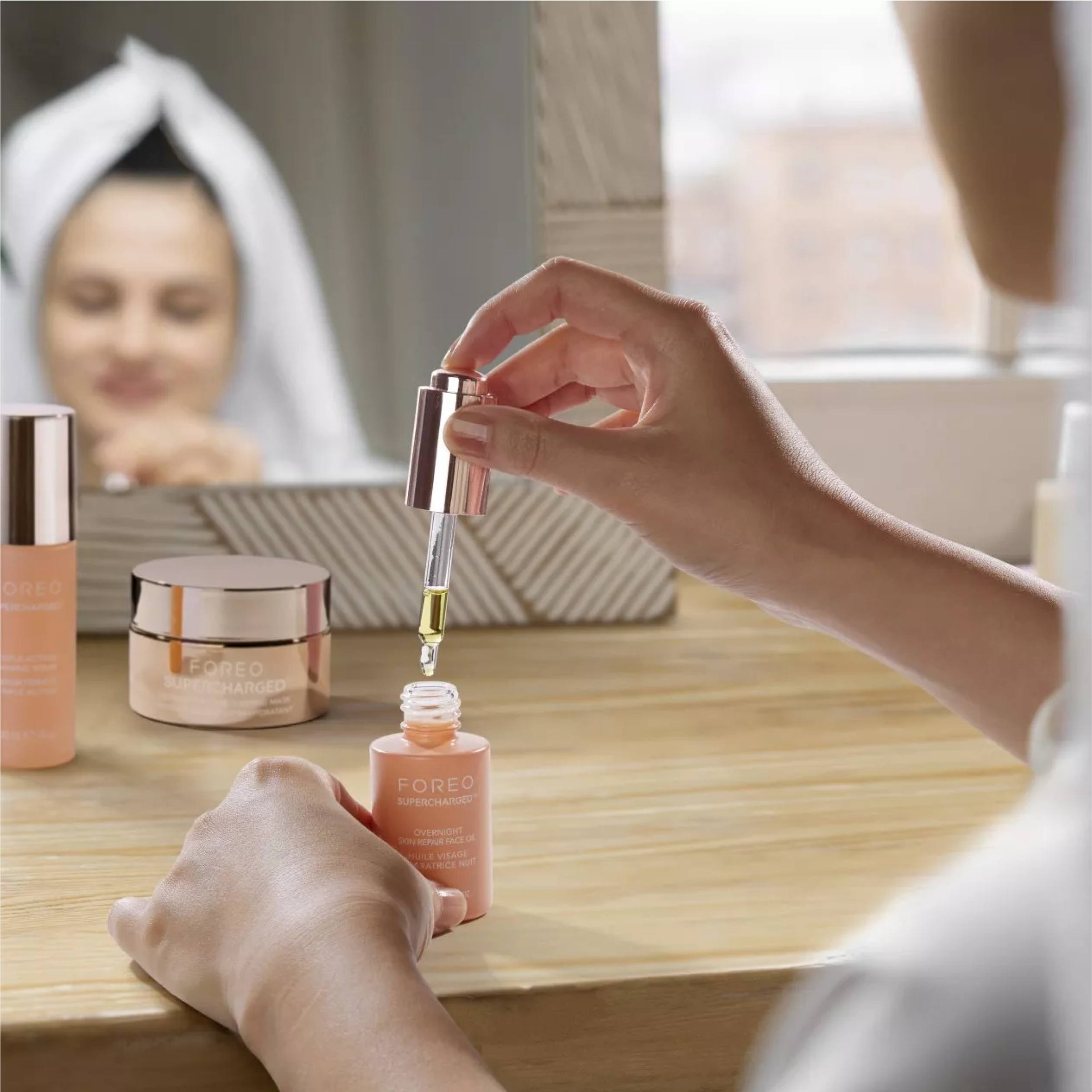FOREO SUPERCHARGED Overnight Skin Repair Face Oil