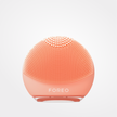 FOREO LUNA 4 Go Facial Cleansing and Massaging Device - Peach Perfect