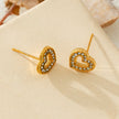 OREILLES FOREVER Gold : Boucles d'oreilles à puces serties de zircone (CZ) en forme de cœur éblouissante
