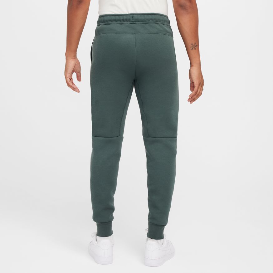 M Nike Tech FZ0762-338