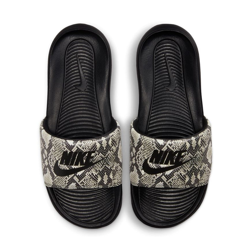 W Nike Victori One FZ3111-200