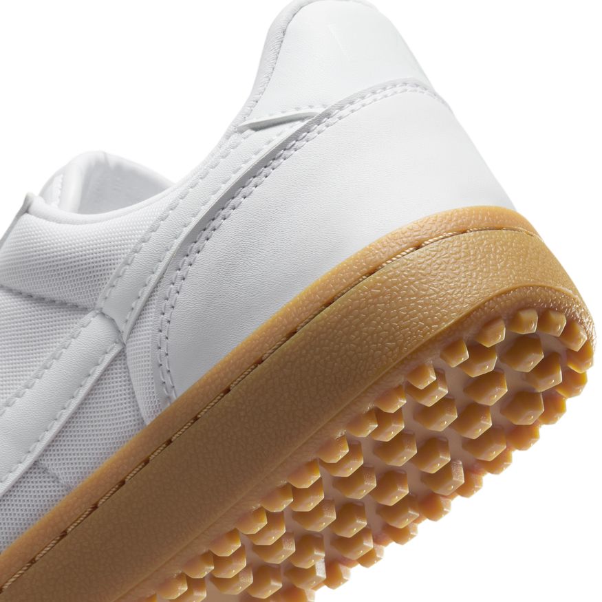 W Nike Field General 