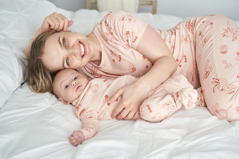 Bamboo Footies with Two Way Zipper (Plantastic Print)