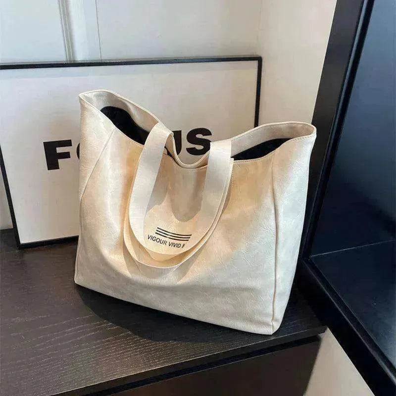 Fashionable Waterproof Shoulder Bag Large Capacity Luxury Handbag