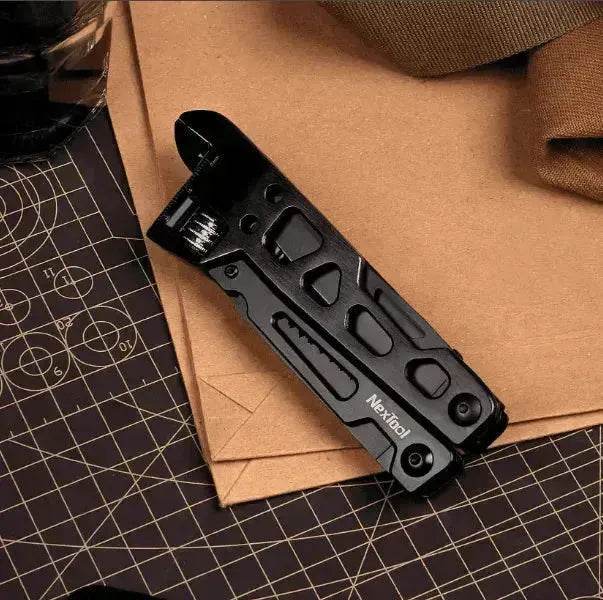 Field Stainless Steel Screwdriver Saw Pliers Portable Repair Tool