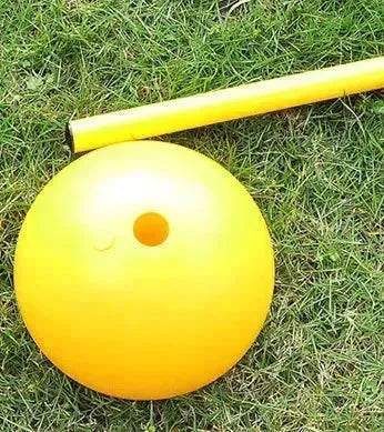 Football training outfit water corner flag