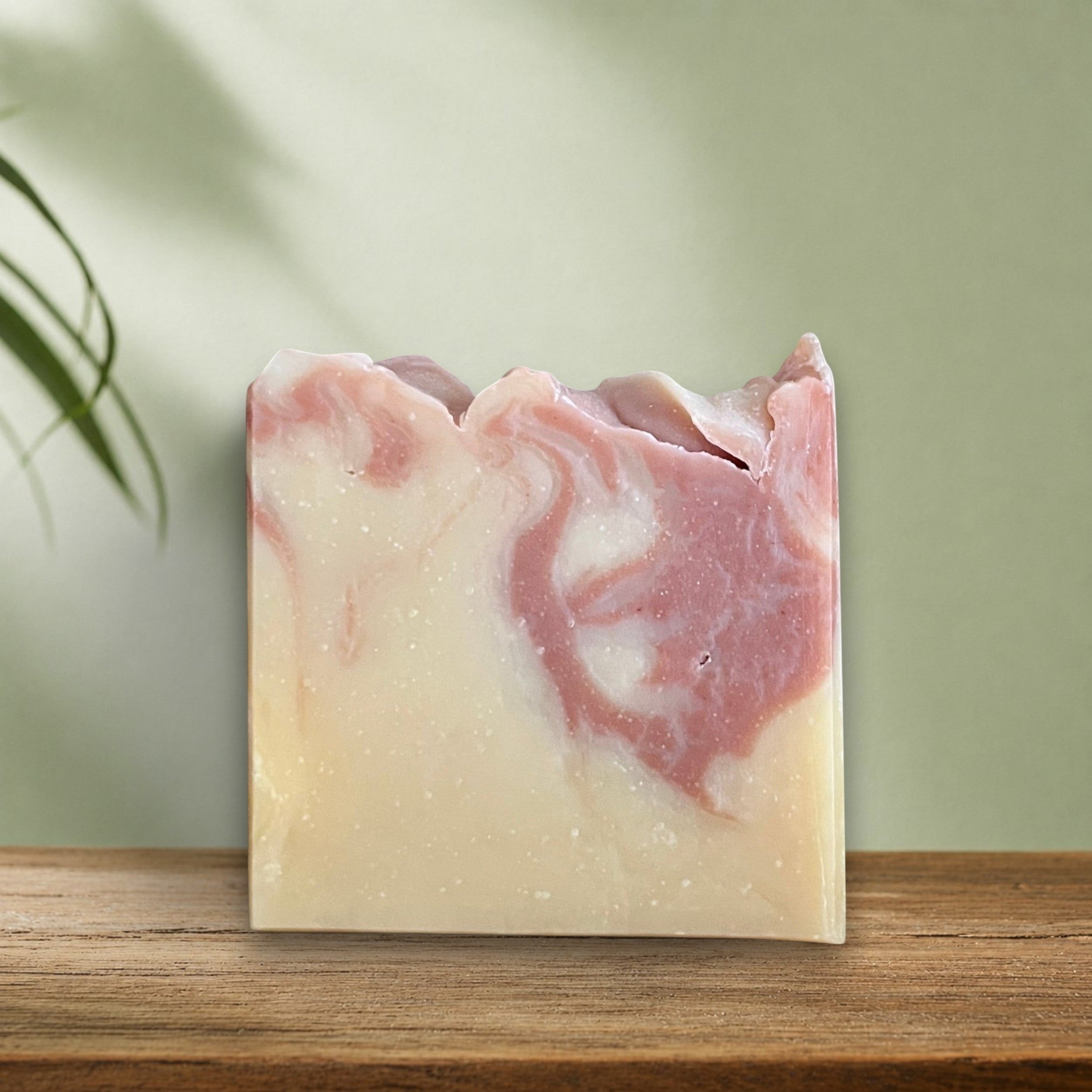 Savon à l'argile rouge ULRICK gingembre & pamplemousse