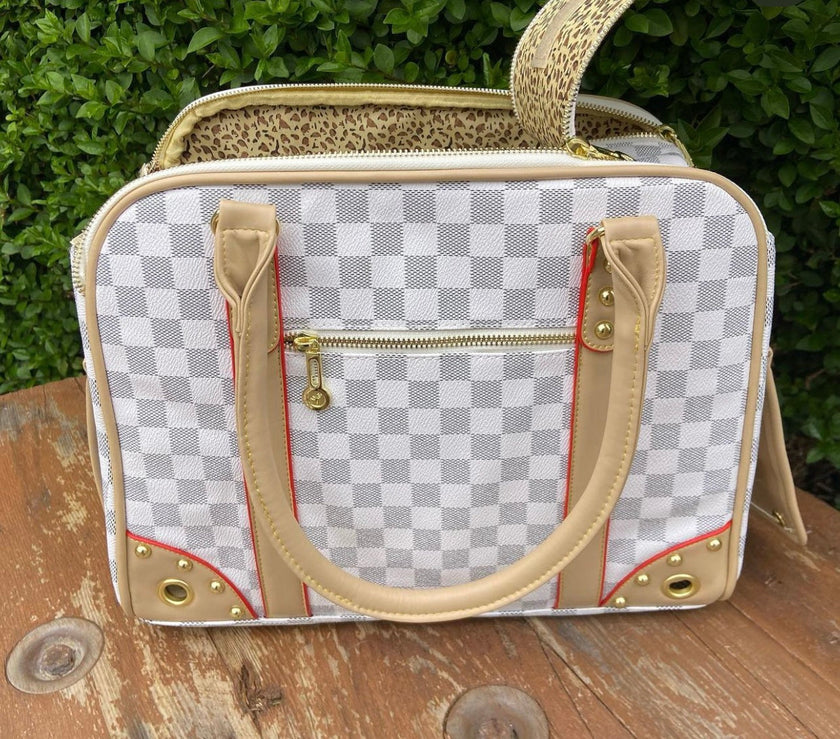Tinker Bell Pet Carrier – Luxury Travel Bag for Dogs