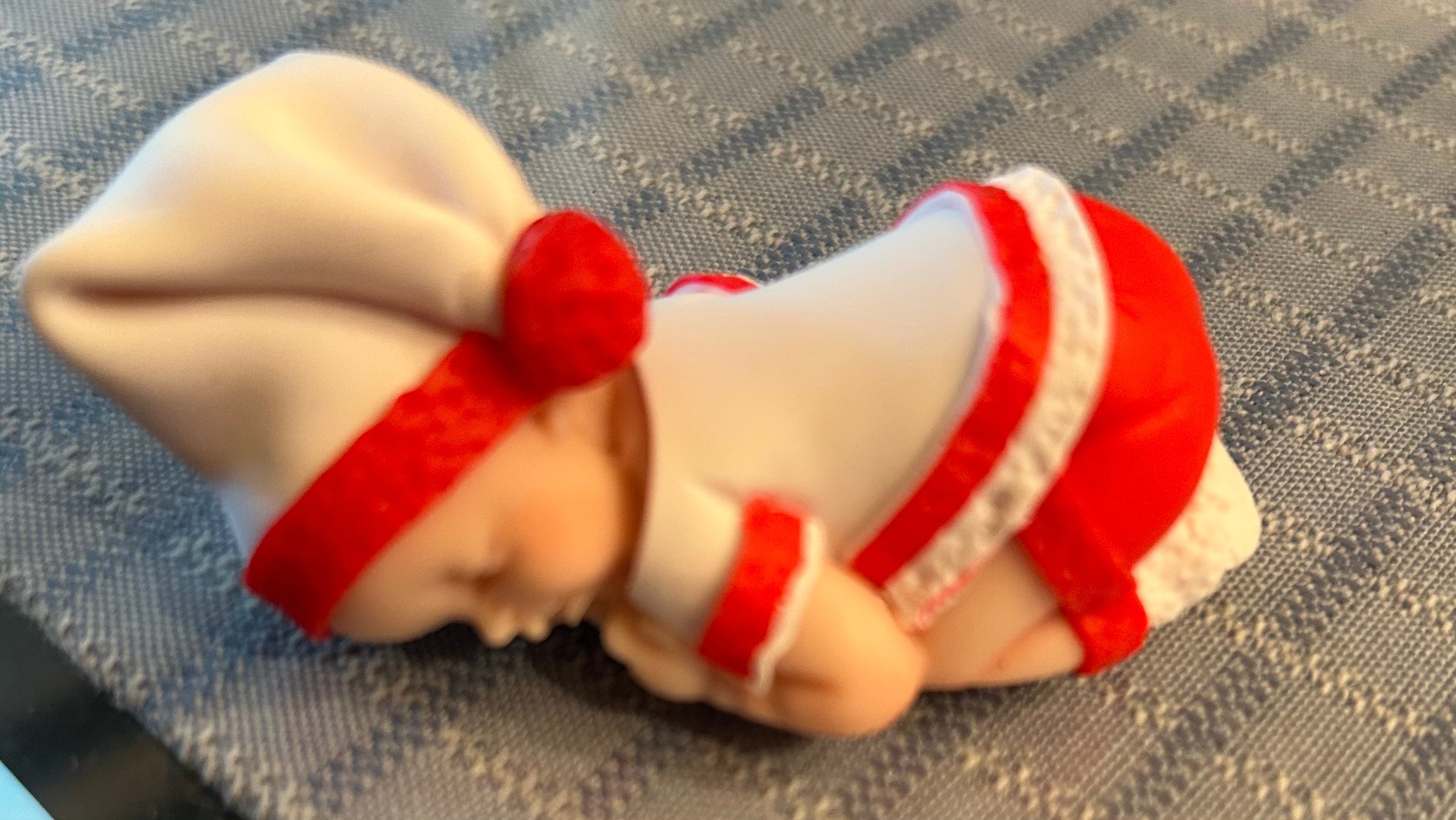 Petit bébé pour thème de Noël ou autre