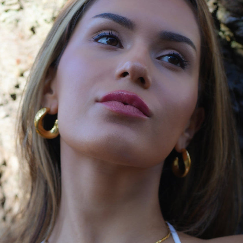 Style GALENA Gold : Boucles d’oreilles torsadées.