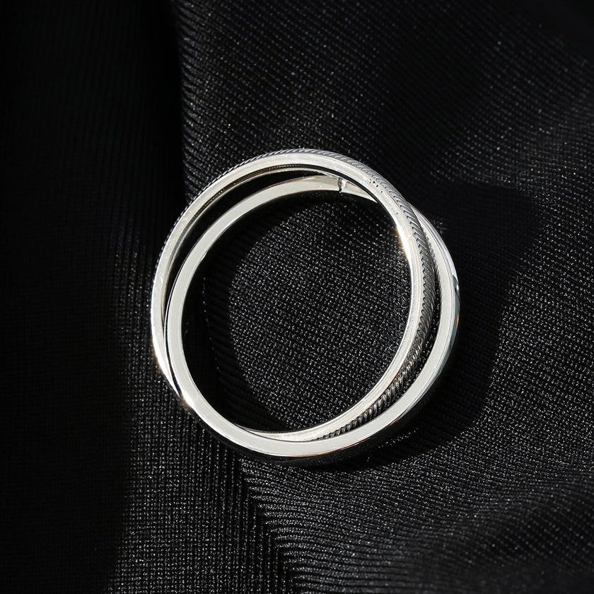 GILBERT : Bague à porter en superposition, double bande entrelacée, en or blanc (ton argenté)