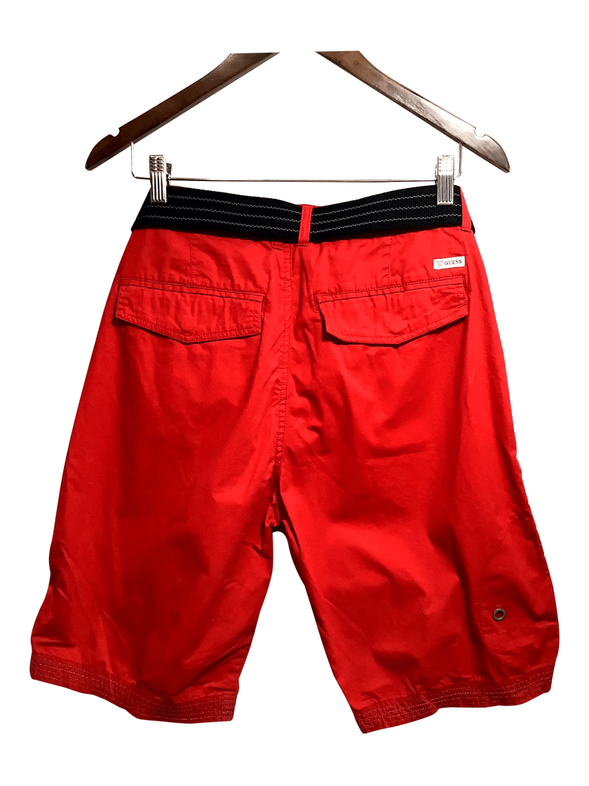 GUESS Regular fit Pant Shorts in Red  -  34