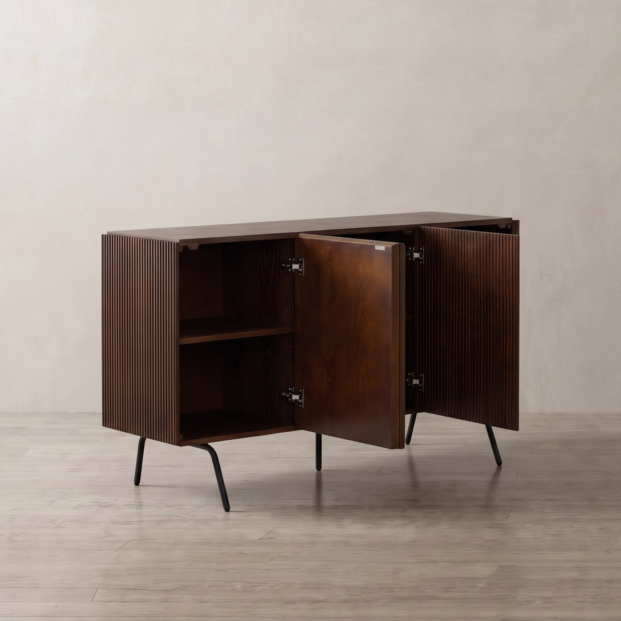 VEIL Sideboard 3 Doors