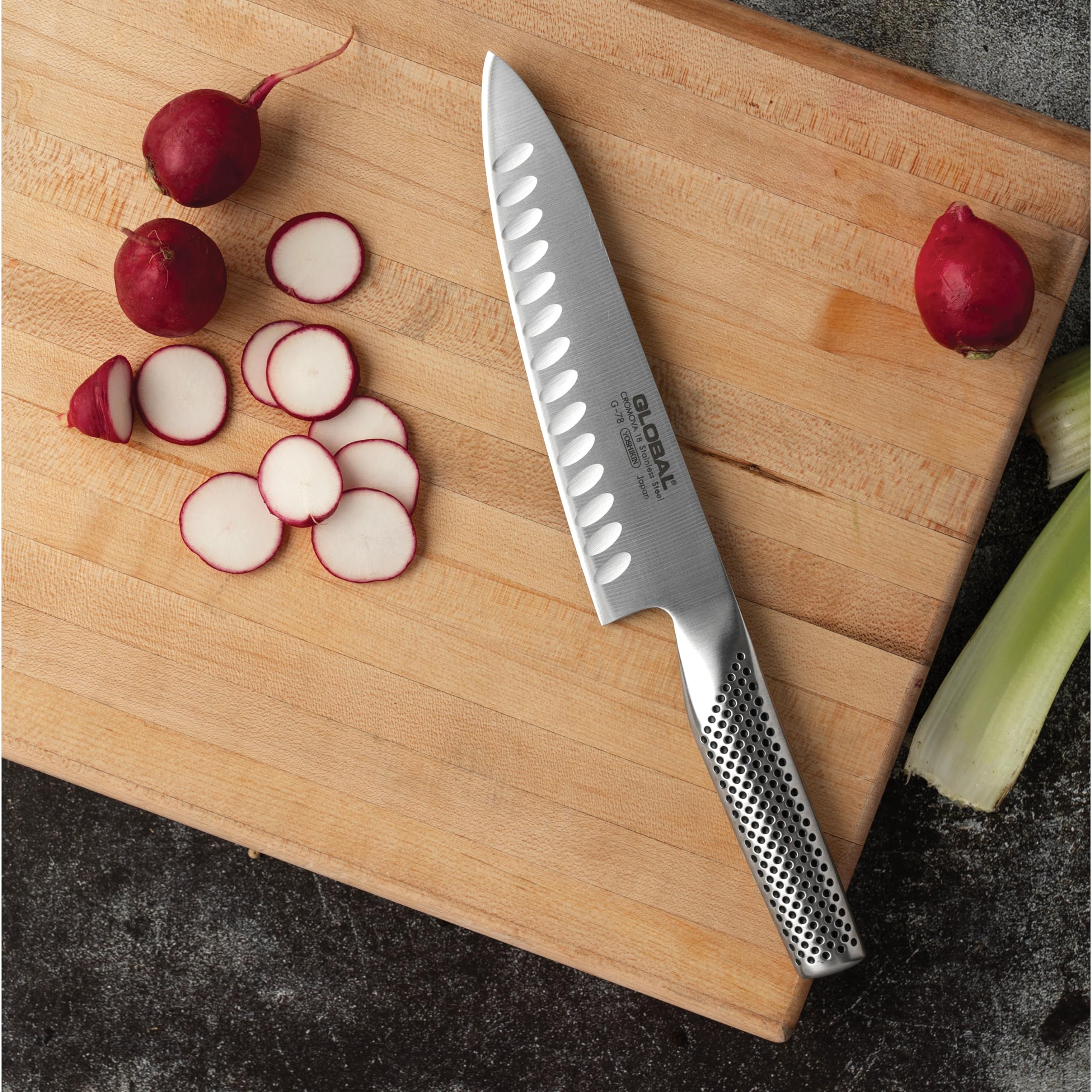 Global - Couteau de cuisine cannelé 18cm/7