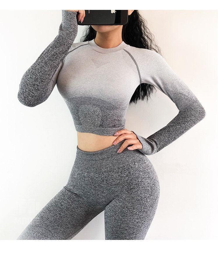 Gradient sportswear women's navel