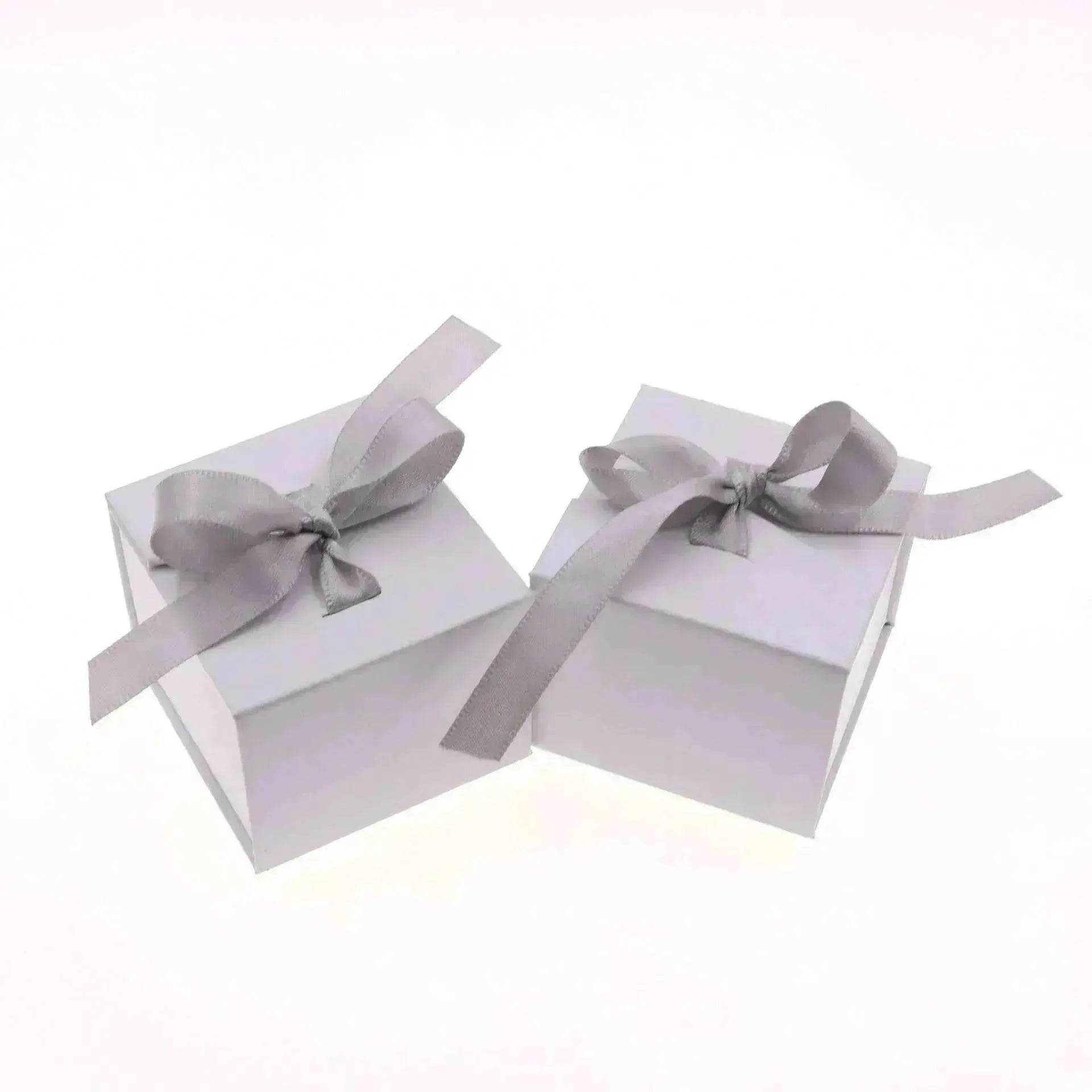 Gray White Ribbon Bowknot Jewelry Box