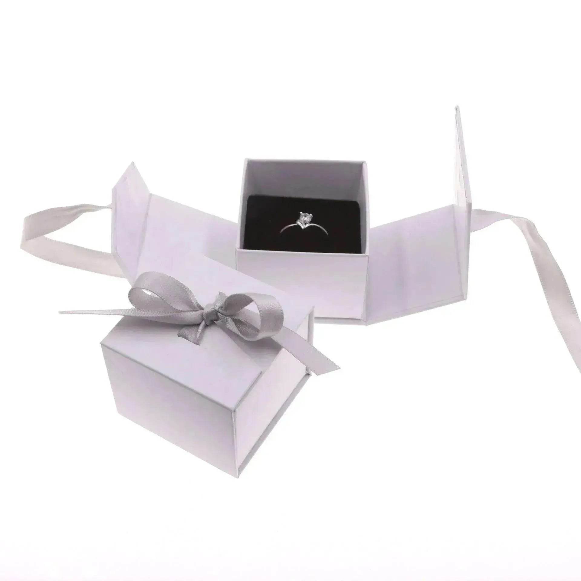 Gray White Ribbon Bowknot Jewelry Box