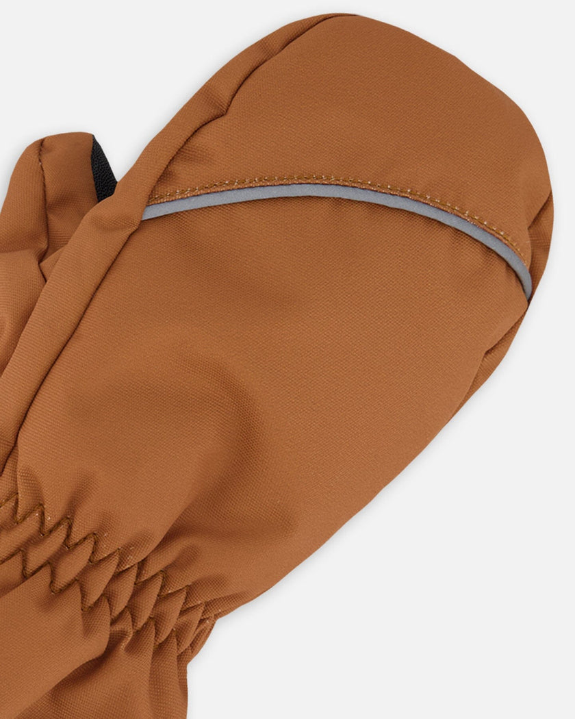 Winter Mittens Play Brown Sugar