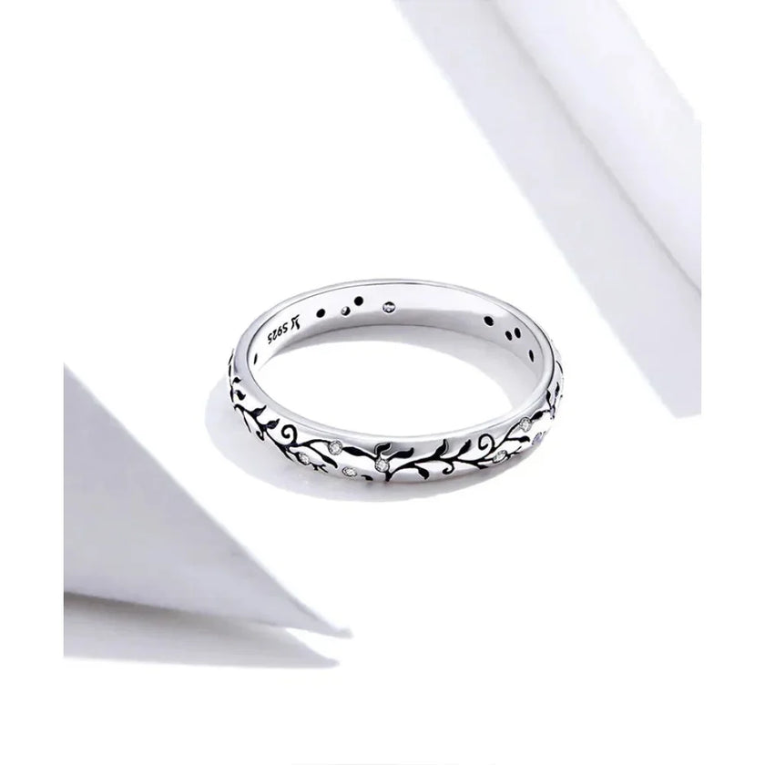 925 Sterling Silver Vintage Embossed Floral Ring