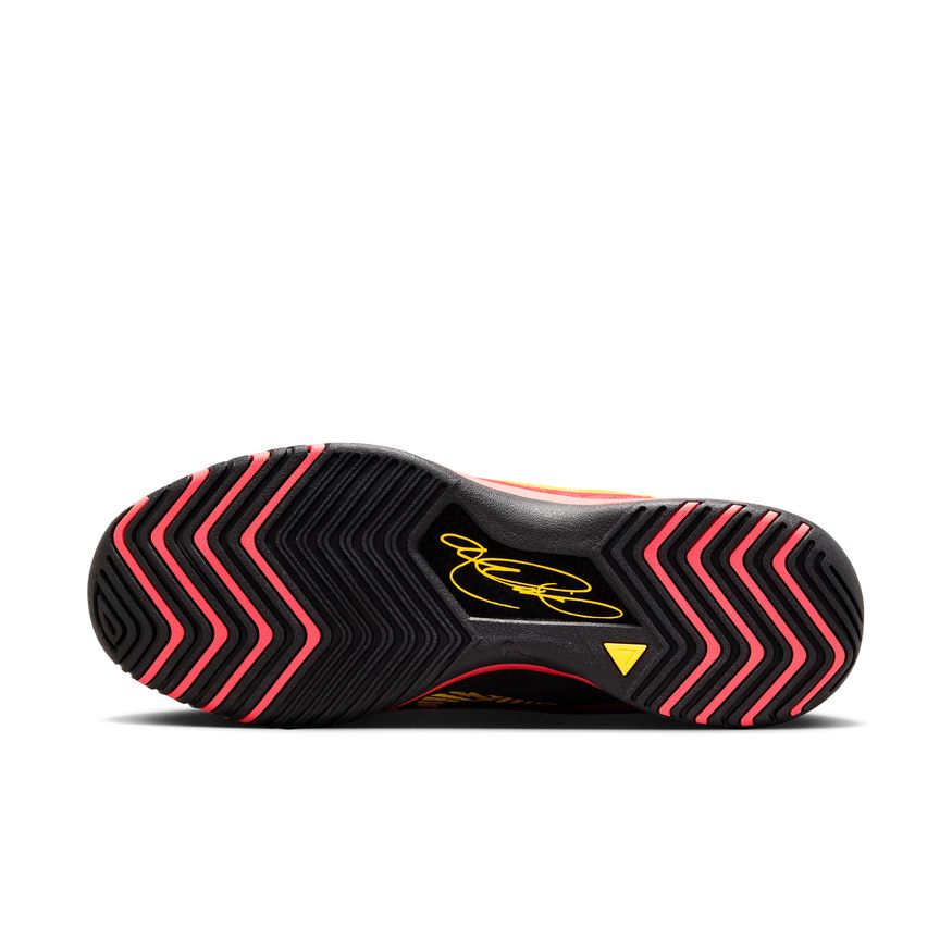 M LeBron NXXT Genisus HF0712-600