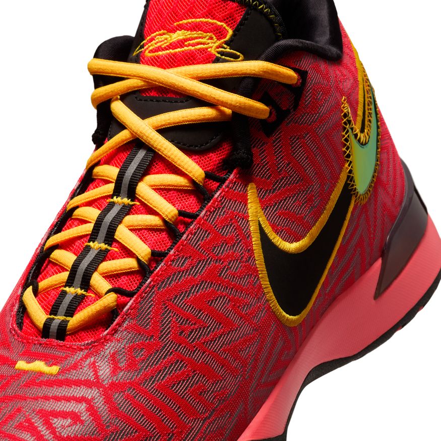 M LeBron NXXT Genisus HF0712-600
