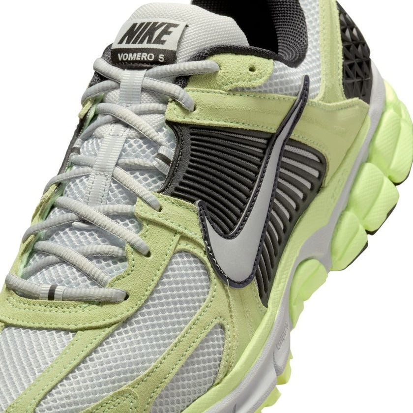 M Nike Zoom Vomero 5 HF1553-700