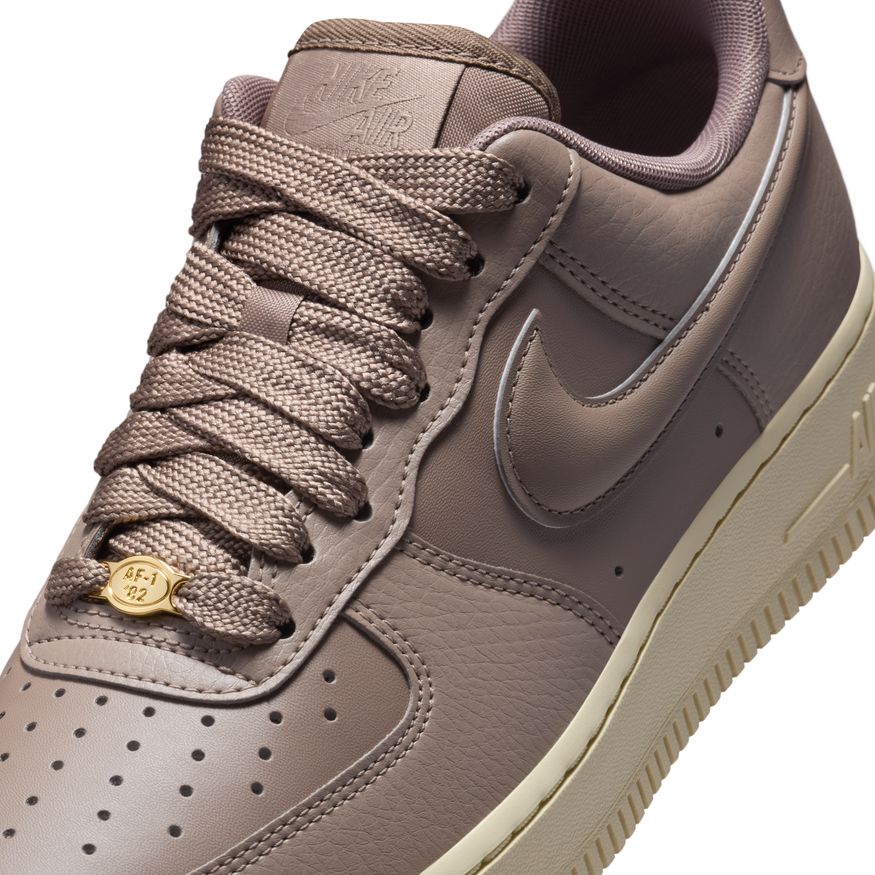 W Nike Air Force 1 '07 HF2014-200