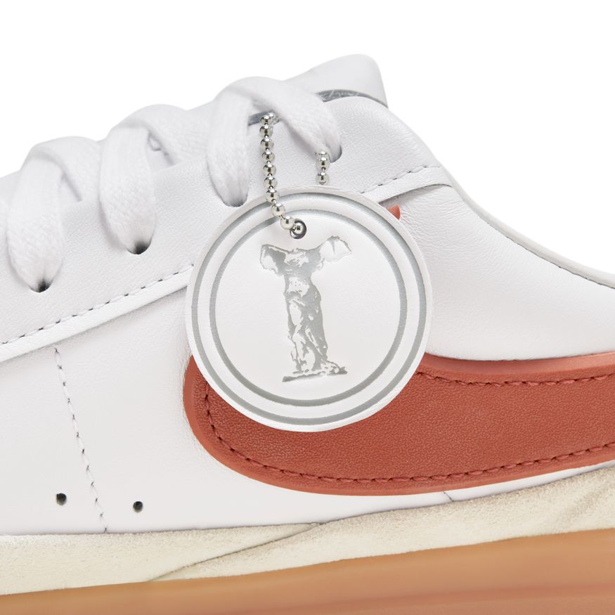 Nike Blazer Phantom Low HF3119-100 (taille M)
