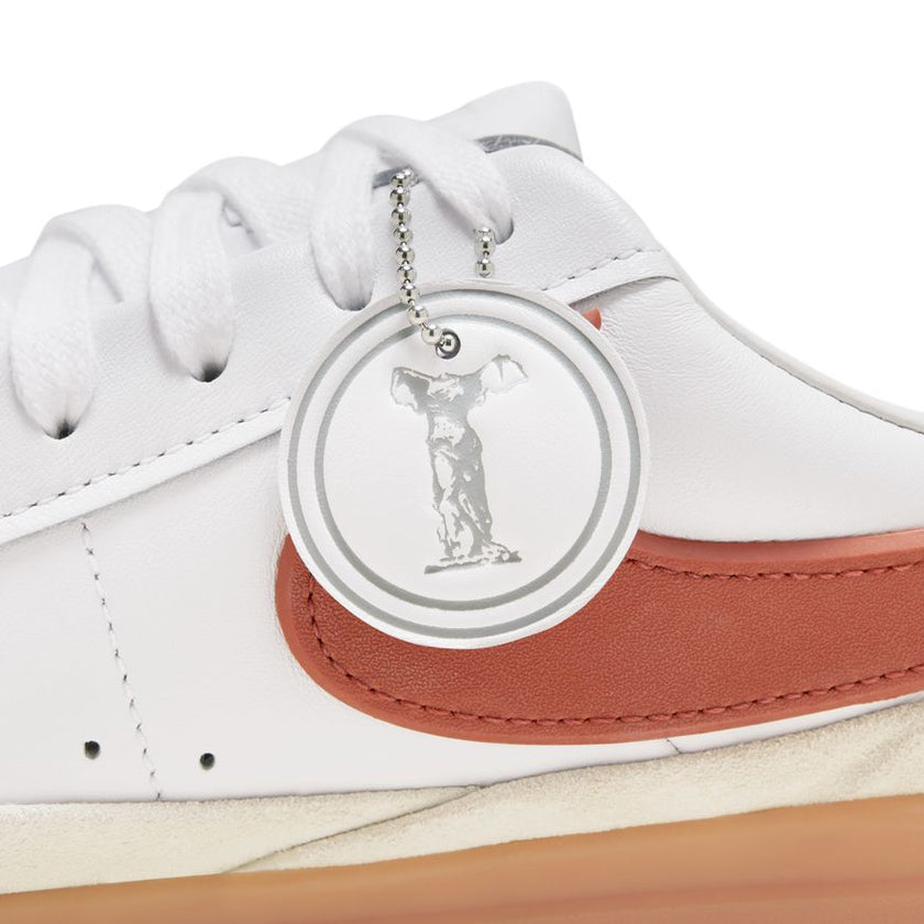 Nike Blazer Phantom Low HF3119-100 (taille M)