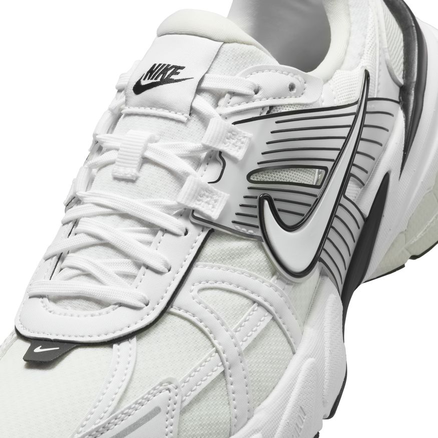 W Nike V2K Run HF5342-100