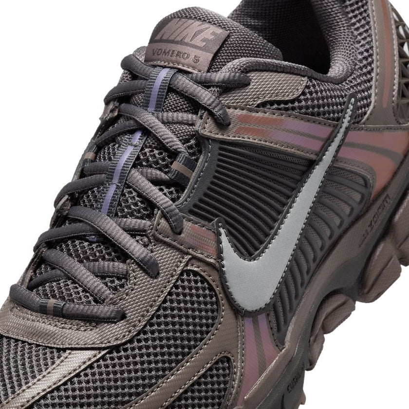 M Nike Zoom Vomero 5 HF5493-201