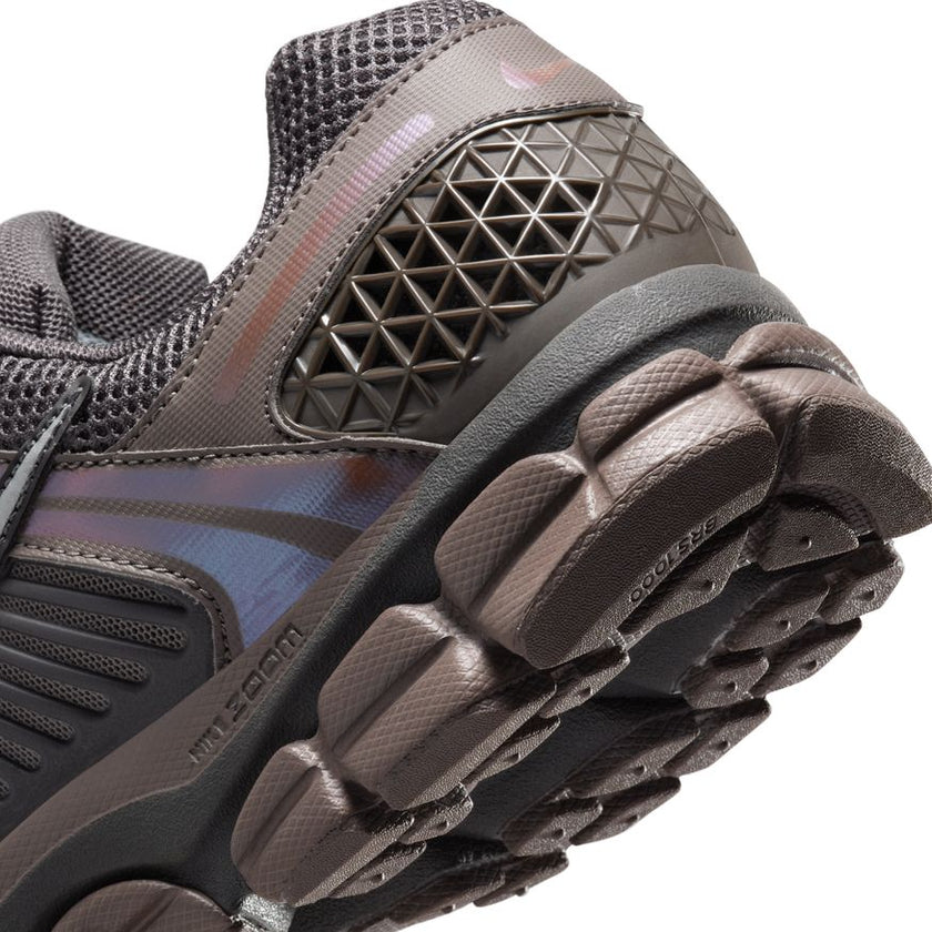 M Nike Zoom Vomero 5 HF5493-201