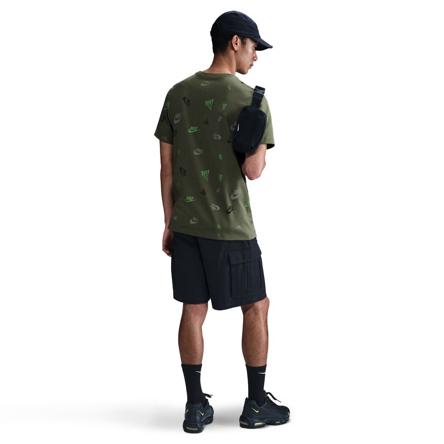 M Nike Sportswear HJ0561-222