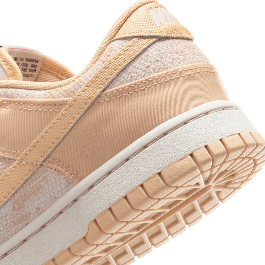 Nike Dunk Low HJ5777-101