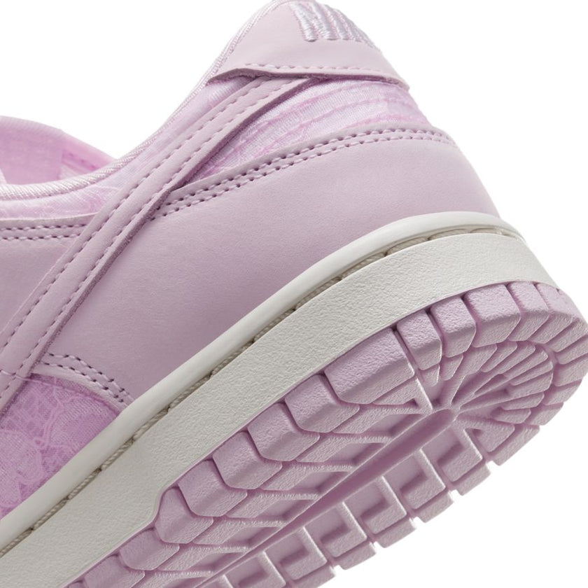 W Nike Dunk Low HJ5870-600